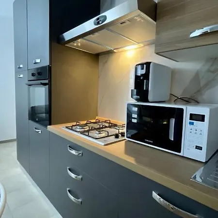 American Garden House Apartment Nettuno