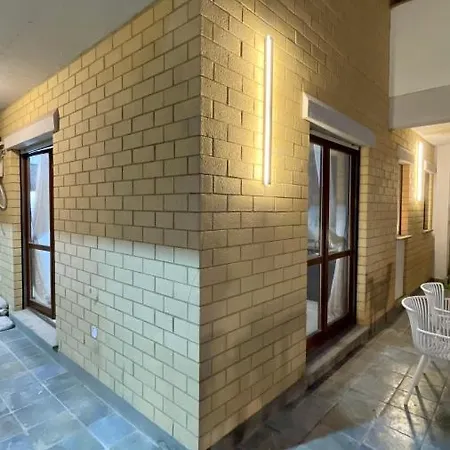 American Garden House *