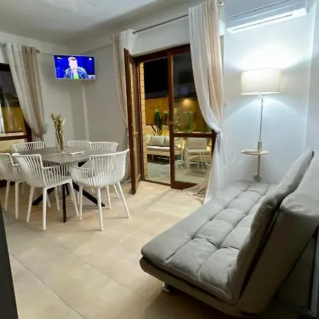 American Garden House *