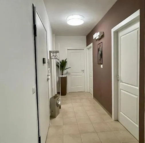 American Garden House * Nettuno