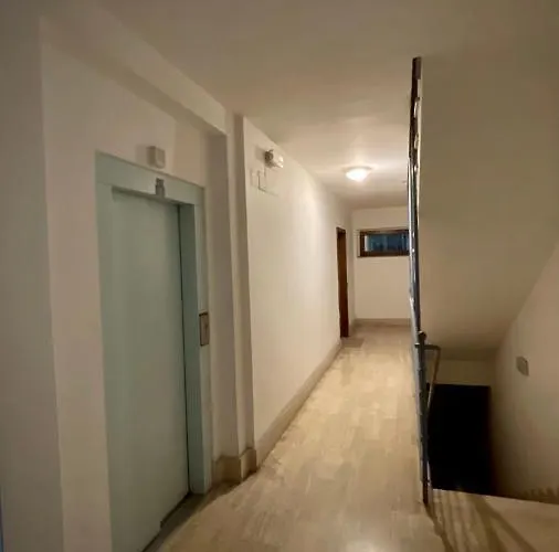 American Garden House Daire Nettuno